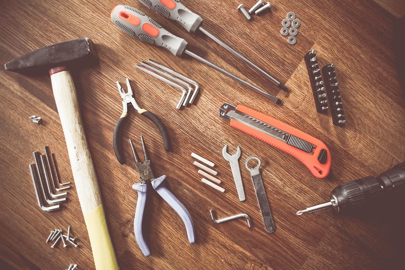 Pliers
